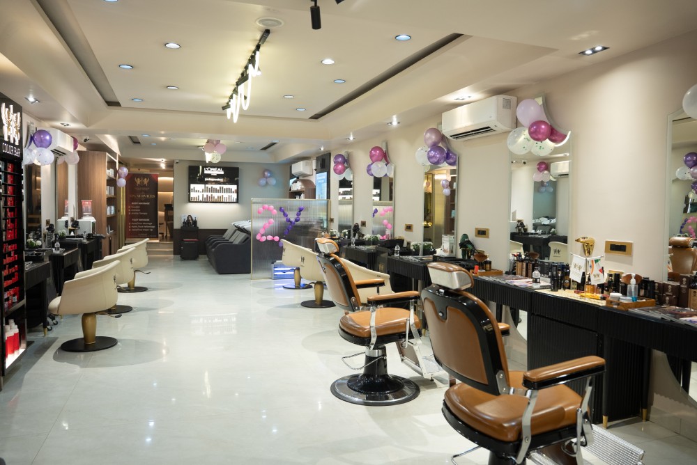 Delhi salon 8